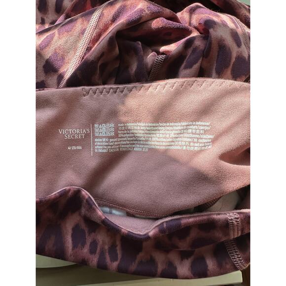 Victoria Secret Pink & Brown Leopard Print Pocketed Leggings 4 - Picture 6 of 9